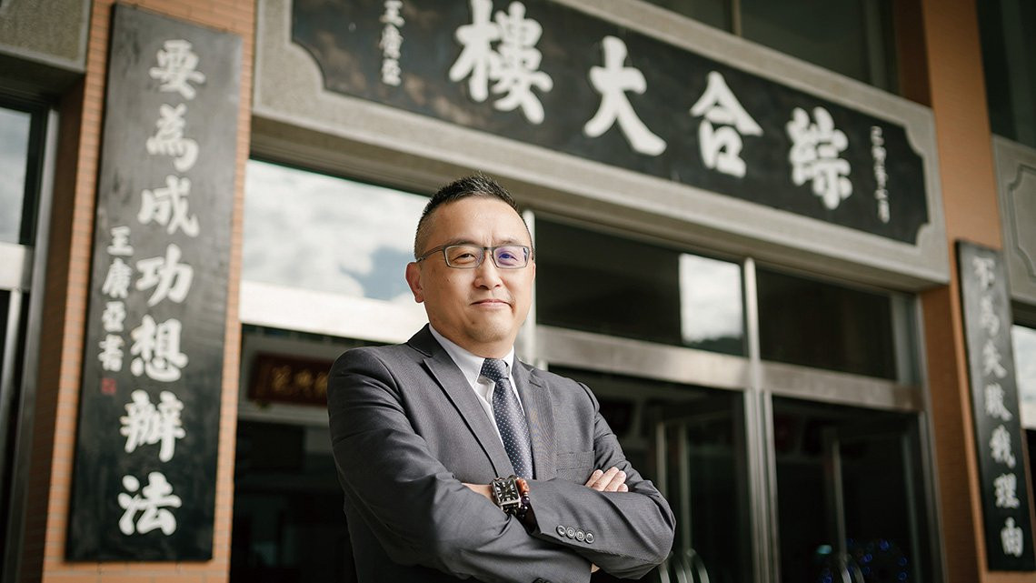 為學子鋪建康莊大道
